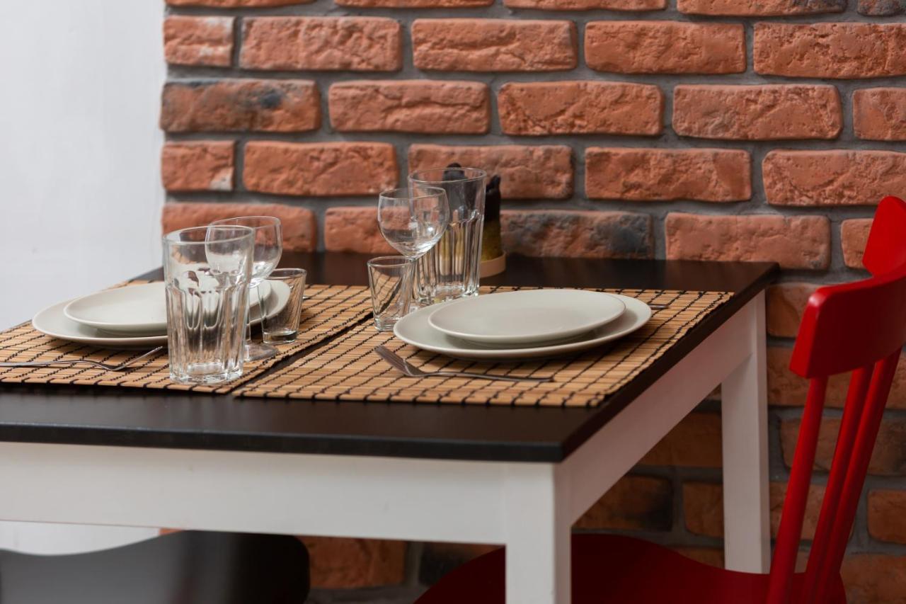 Downtown Studio Apartment Poznanska By Renters Warschau Exterior foto